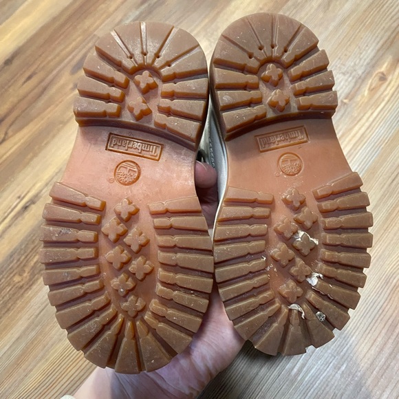4/$16 Timberland Toddler Boots - Picture 9 of 9